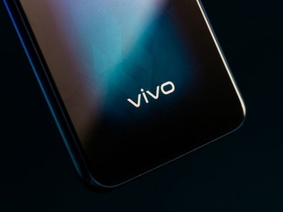  vivo V20 Pro      