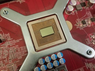   Zhaoxin   Intel  AMD    