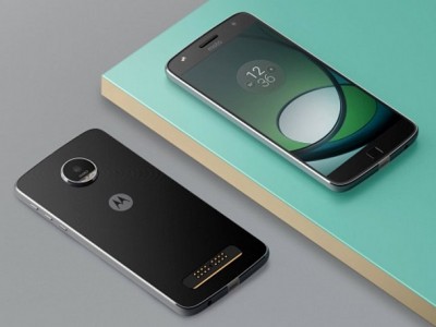  Moto Z2 Play        