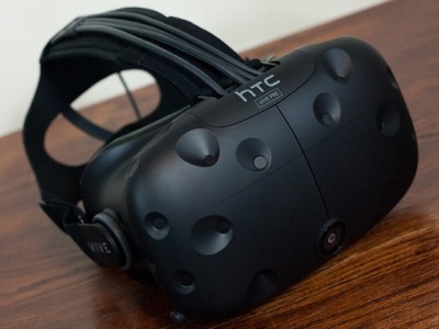  HTC Vive      Oculus Rift