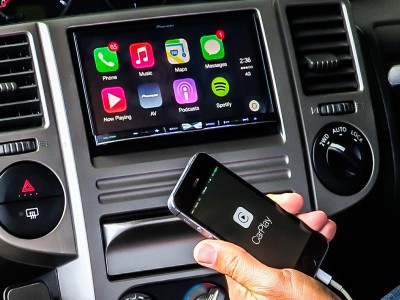  Apple CarPlay   Music  Maps