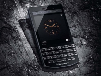 Porsche Design Blackberry P9983 Graphite - QWERTY-  $1950