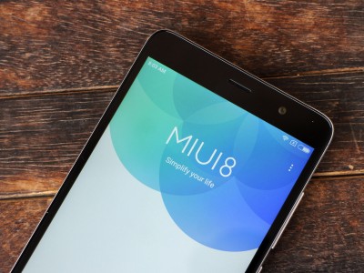 Xiaomi Mi5     Android Nougat 