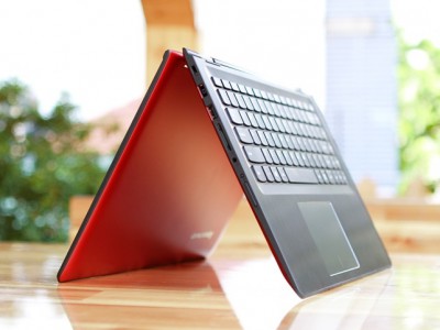   Lenovo Yoga 500    