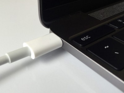 Apple      USB Type-C