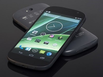 YotaPhone 2    3 