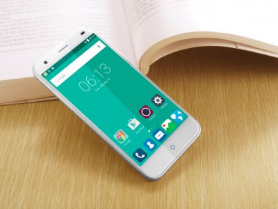 ZTE Blade S6        Snapdragon  Android 5.0