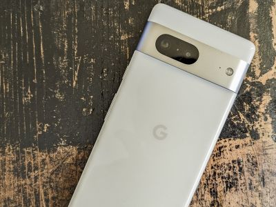 Google Pixel 7a   -   