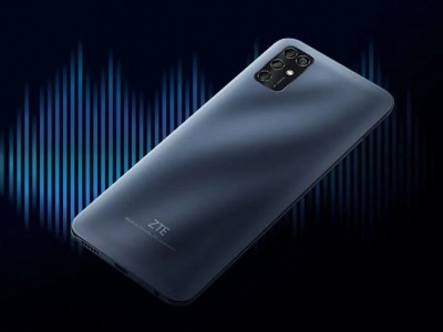 ZTE   - Blade V2020