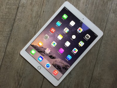 Apple    iPad 4  iPad Air 2