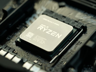  AMD Ryzen 7 2700X    