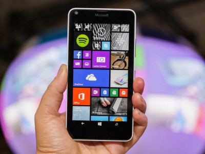    Microsoft Lumia 640