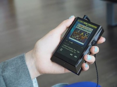 Astell&amp;Kern AK380      