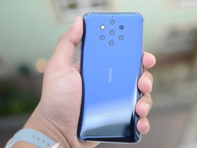  Nokia 9 PureView:     