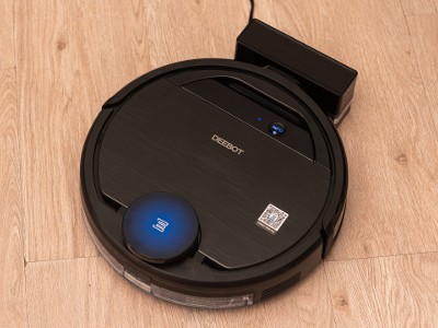   :  Ecovacs Deebot Ozmo 960   