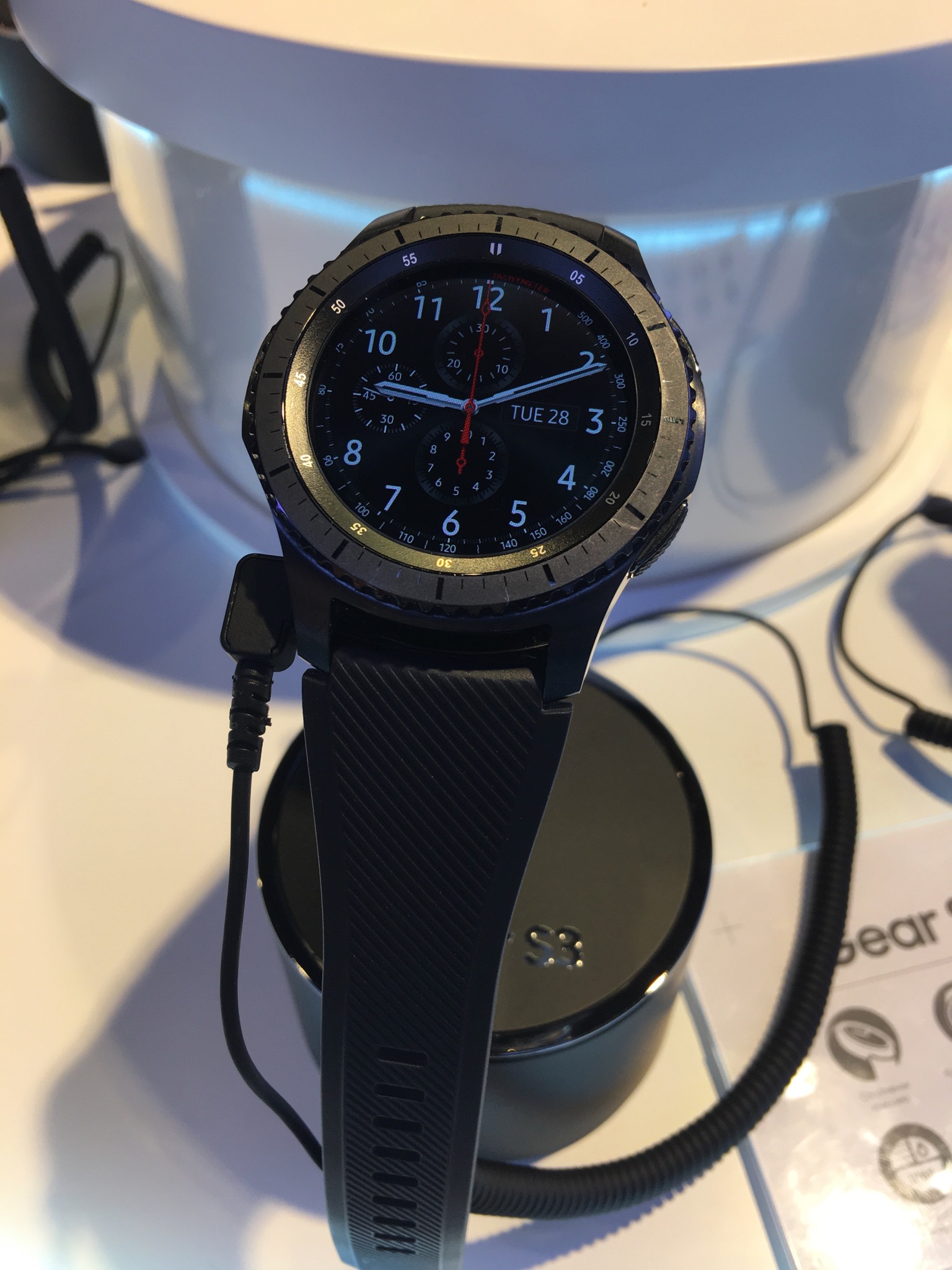 Samsung Gear S3 дебютировали в России - 4PDA