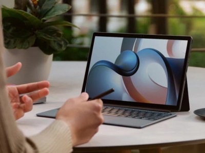 Xiaomi Notebook 12.4      Snapdragon