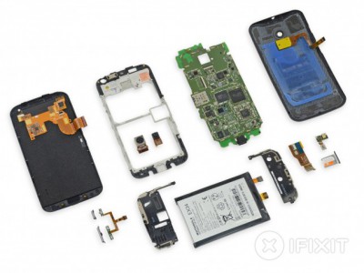  iFixit  Moto X