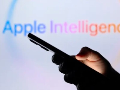 :  Apple Intelligence  iPhone  