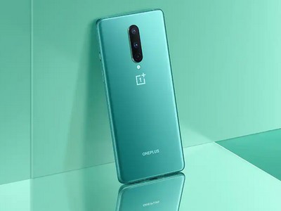   OnePlus 8T    