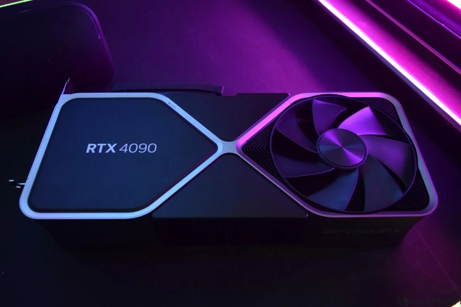 Слух: GeForce RTX 5080 окажется «проходной» видеокартой - 4PDA