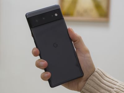    Google Pixel 6:    