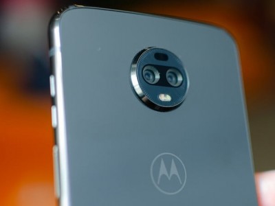 Moto Z3   5G-  