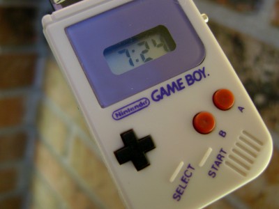 Nintendo Game Boy   25 