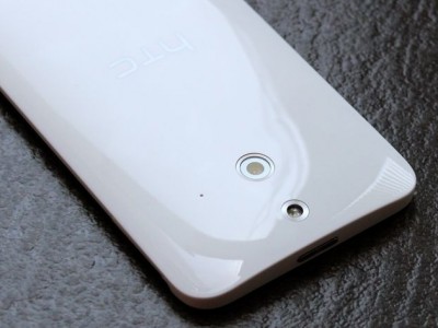    HTC One (E8)