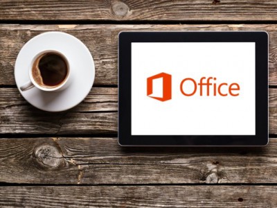 Microsoft  Apple 30%      Office 365  iPad