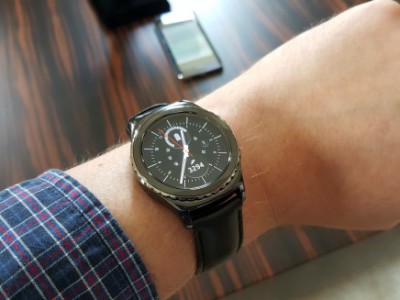 Samsung    Gear S2 Classic 