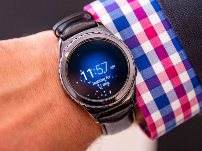  Samsung Gear S2       Samsung Pay