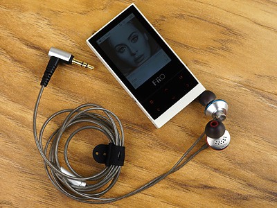  FiiO M3  FiiO EX1:  