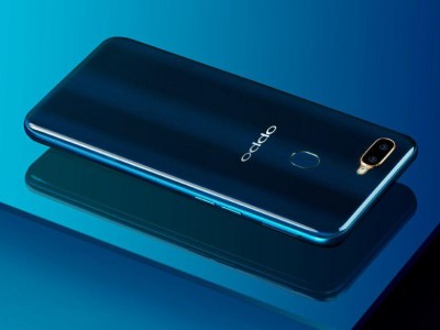 OPPO AX7     -   