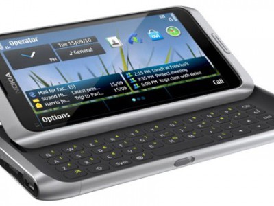 Nokia    E7