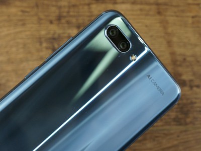  Honor 10:  ,   