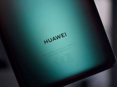      HUAWEI P50