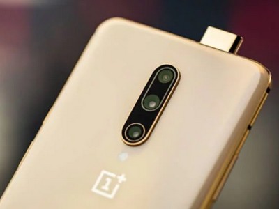   OnePlus 7T  7T Pro   