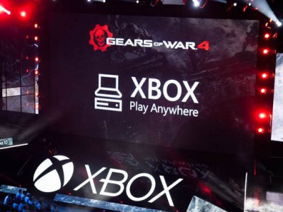 Microsoft   ,    Xbox Play Anywhere