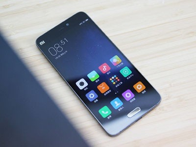   Xiaomi Mi6     