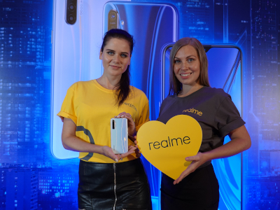    realme XT  64- 