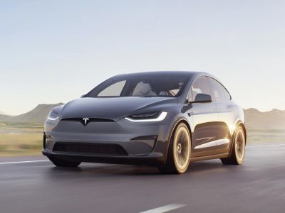 Tesla       Model Q