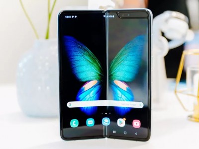     Samsung Galaxy Fold