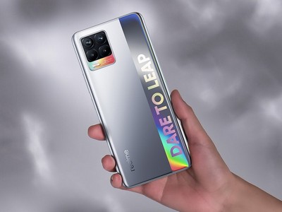 realme 8 Pro   108    50    