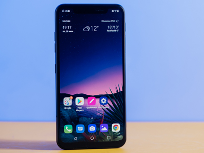  LG G8s ThinQ:   