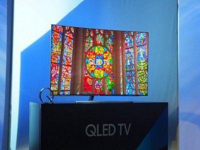  QLED- Samsung    