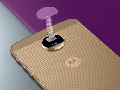 Moto Z (2017) c     