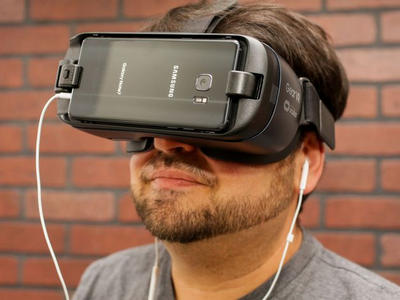 Samsung     VR-