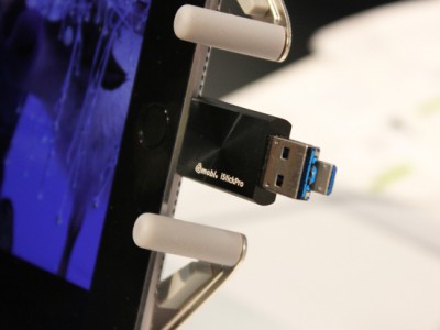 Hyper iStick Pro - USB-   Lightning  microUSB 