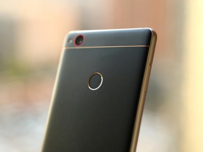 ZTE Nubia Z11 Black Gold Edition  6       